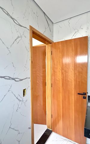 Casa à venda com 150m², 3 quartos e 3 vagas Casa à venda com 150m², 3 quartos e 3 vagasBanheiro Social