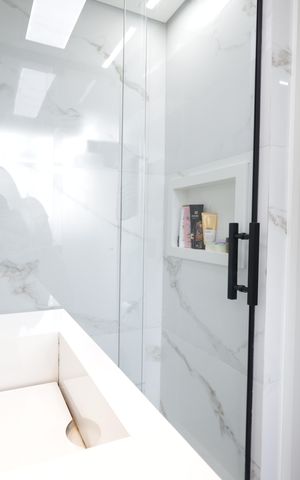 Apartamento à venda com 39m², 1 quarto e 2 vagasBanheiro da Suíte