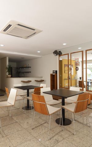 Apartamento à venda com 39m², 1 quarto e 2 vagasÁrea comum - Salão de festas