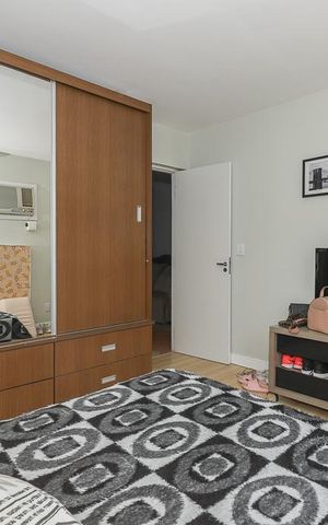 Apartamento para alugar com 90m², 2 quartos e sem vagaQuarto