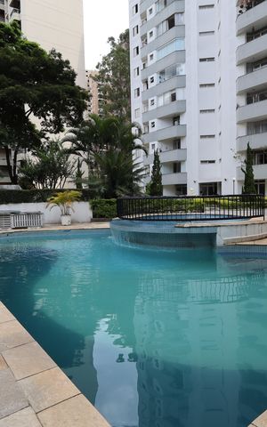 Apartamento à venda com 122m², 3 quartos e 2 vagasÁrea comum - Piscina