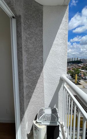 Apartamento à venda com 24m², 1 quarto e sem vaga Apartamento à venda com 24m², 1 quarto e sem vagaVaranda