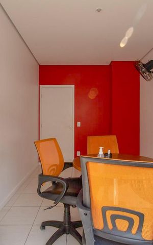 Studio à venda com 30m², 1 quarto e 1 vaga Studio à venda com 30m², 1 quarto e 1 vagaSala de reunião