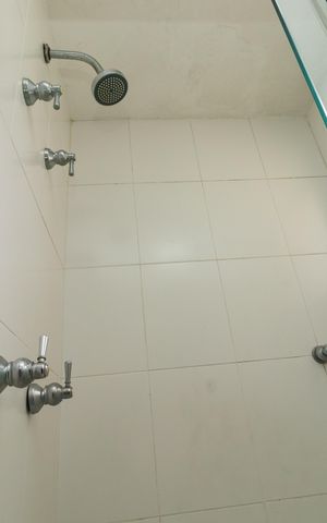 Studio à venda com 30m², 1 quarto e 1 vaga Studio à venda com 30m², 1 quarto e 1 vagaBanheiro Social