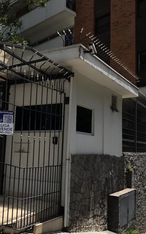 Apartamento à venda com 147m², 1 quarto e 1 vaga