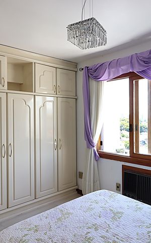 Apartamento à venda com 243m², 3 quartos e 2 vagasSuíte 