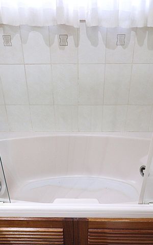 Apartamento à venda com 243m², 3 quartos e 2 vagasBanheiro da Suíte - Banheira