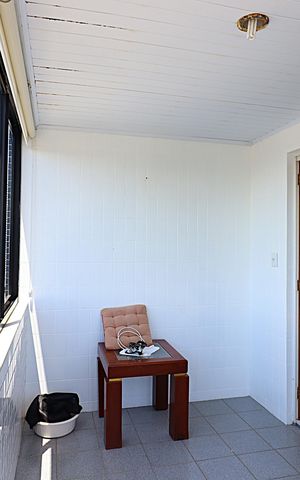 Apartamento à venda com 243m², 3 quartos e 2 vagasSacada da  Sala 2