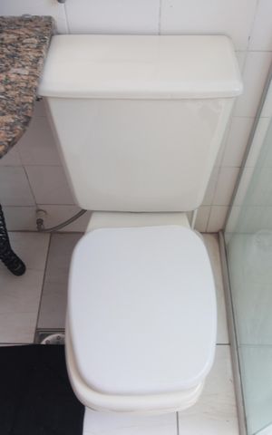 Apartamento à venda com 69m², 2 quartos e 1 vagaBanheiro Social