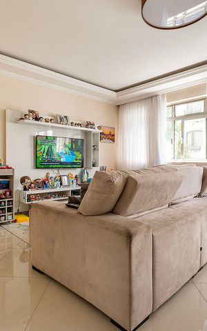 Apartamento à venda com 110m², 3 quartos e 2 vagas Apartamento à venda com 110m², 3 quartos e 2 vagasSala