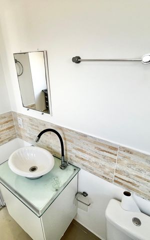 Casa para alugar com 25m², 1 quarto e sem vaga Casa para alugar com 25m², 1 quarto e sem vagaBanheiro