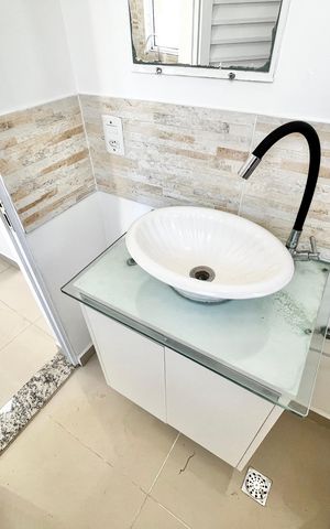 Casa para alugar com 25m², 1 quarto e sem vaga Casa para alugar com 25m², 1 quarto e sem vagaBanheiro
