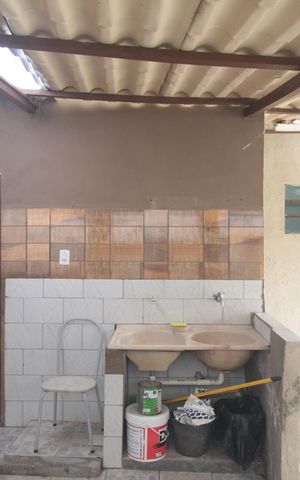 Casa à venda com 300m², 3 quartos e 5 vagasÁrea de Serviço