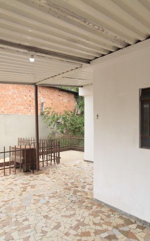 Casa à venda com 300m², 3 quartos e 5 vagasTerraço