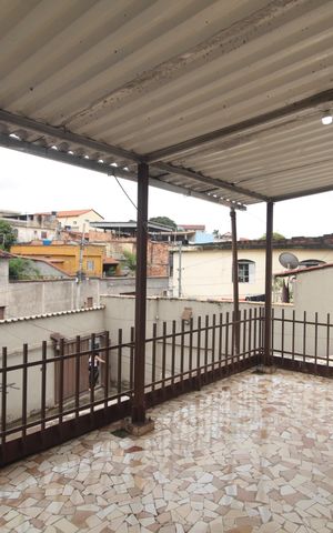 Casa à venda com 300m², 3 quartos e 5 vagasTerraço