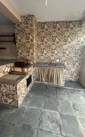 Casa à venda com 350m², 3 quartos e 4 vagas