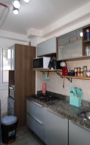 Apartamento à venda com 38m², 2 quartos e sem vagaSala / Cozinha