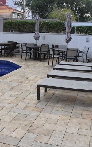 Apartamento à venda com 60m², 2 quartos e 2 vagasÁrea comum - Piscina