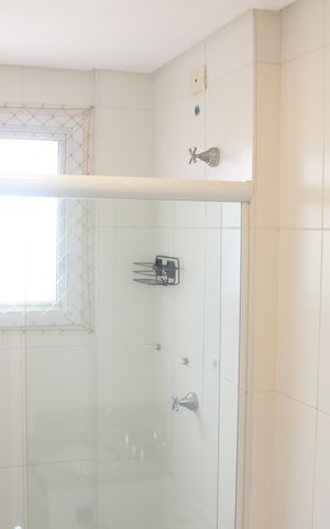Apartamento à venda com 60m², 2 quartos e 2 vagasBanheiro da Suíte