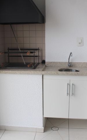 Apartamento à venda com 60m², 2 quartos e 2 vagasVaranda