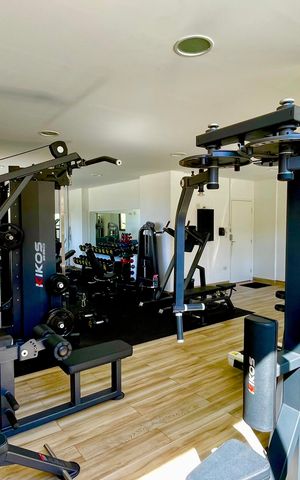 Apartamento à venda com 70m², 2 quartos e 1 vaga Apartamento à venda com 70m², 2 quartos e 1 vagaAcademia