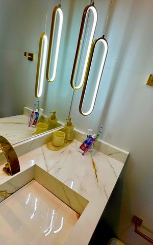 Apartamento à venda com 70m², 2 quartos e 1 vaga Apartamento à venda com 70m², 2 quartos e 1 vagaBanheiro 2