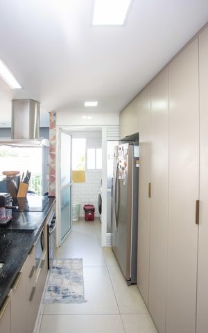 Apartamento à venda com 78m², 2 quartos e 1 vagaCozinha