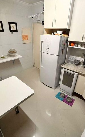 Casa à venda com 225m², 4 quartos e 2 vagas