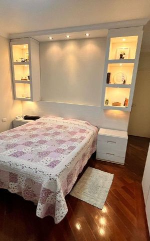 Casa à venda com 225m², 4 quartos e 2 vagas