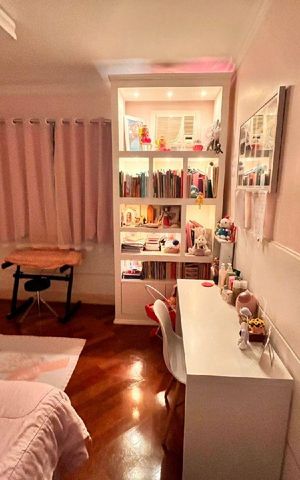 Casa à venda com 225m², 4 quartos e 2 vagas