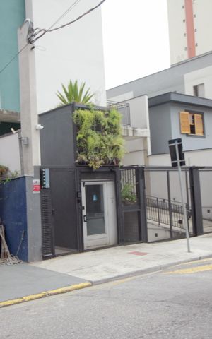 Apartamento à venda com 138m², 3 quartos e 2 vagasFachada