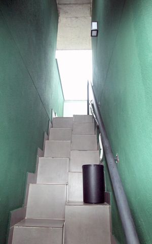 Apartamento à venda com 138m², 3 quartos e 2 vagasEscada