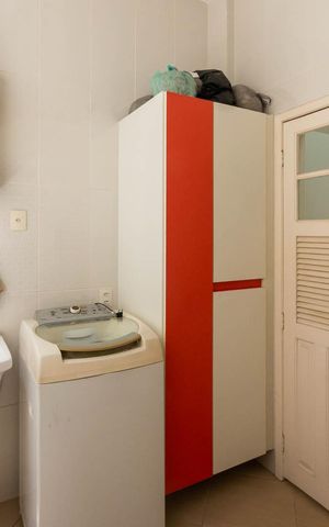 Apartamento à venda com 72m², 2 quartos e 1 vagaÁrea de Serviço