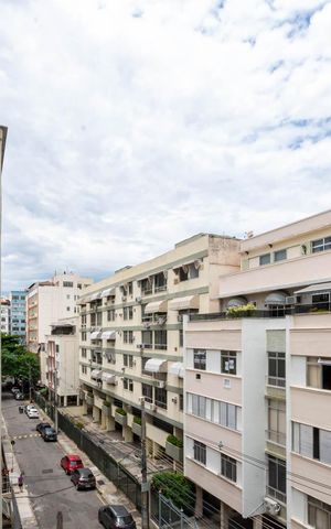 Apartamento à venda com 72m², 2 quartos e 1 vagaVista