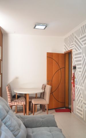 Apartamento à venda com 62m², 2 quartos e 1 vagaSala
