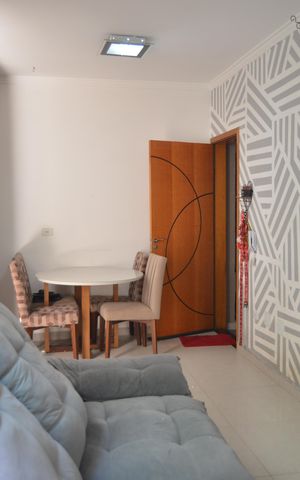 Apartamento à venda com 62m², 2 quartos e 1 vagaSala