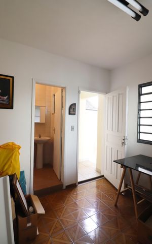 Casa à venda com 191m², 5 quartos e 2 vagasQuarto de Serviço