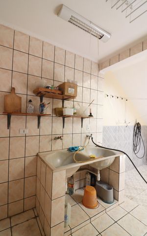 Casa à venda com 191m², 5 quartos e 2 vagasÁrea de Serviço