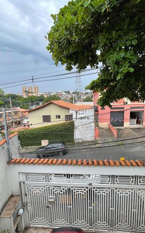 Casa à venda com 120m², 3 quartos e 3 vagas Casa à venda com 120m², 3 quartos e 3 vagasVista do Quarto 1