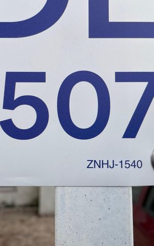 Casa à venda com 120m², 3 quartos e 3 vagas Casa à venda com 120m², 3 quartos e 3 vagasCódigo numérico Plaquinha ZNHJ-1540