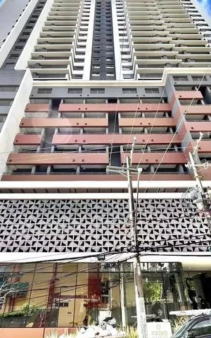 Studio à venda com 25m², 1 quarto e sem vaga Studio à venda com 25m², 1 quarto e sem vagaFachada