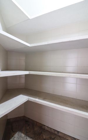 Apartamento para alugar com 320m², 4 quartos e 4 vagasDespensa