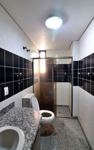 Apartamento para alugar com 320m², 4 quartos e 4 vagasBanheiro Social