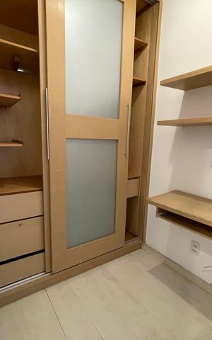 Apartamento à venda com 92m², 2 quartos e 2 vagas Apartamento à venda com 92m², 2 quartos e 2 vagasEscritório