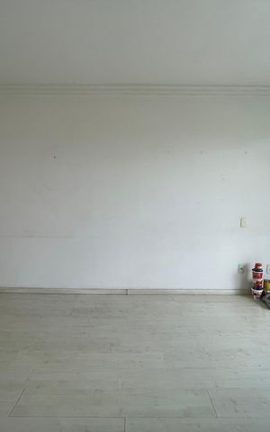 Apartamento à venda com 92m², 2 quartos e 2 vagas Apartamento à venda com 92m², 2 quartos e 2 vagasSala
