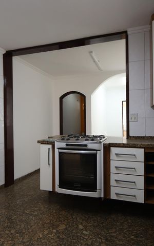 Casa à venda com 135m², 4 quartos e 2 vagasCozinha