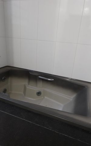 Casa à venda com 135m², 4 quartos e 2 vagasBanheiro da Suíte