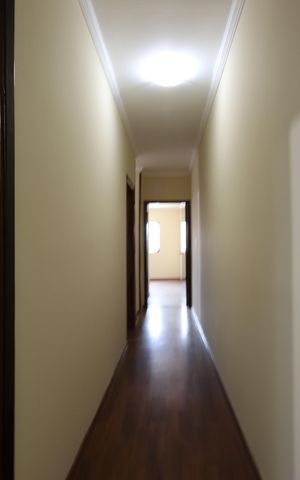 Casa à venda com 135m², 4 quartos e 2 vagasCorredor