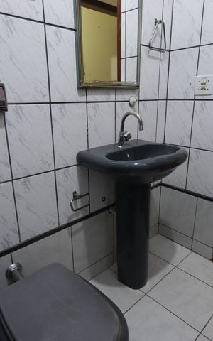 Casa à venda com 135m², 4 quartos e 2 vagasBanheiro Social