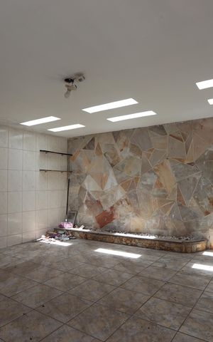 Casa à venda com 135m², 4 quartos e 2 vagasGaragem
